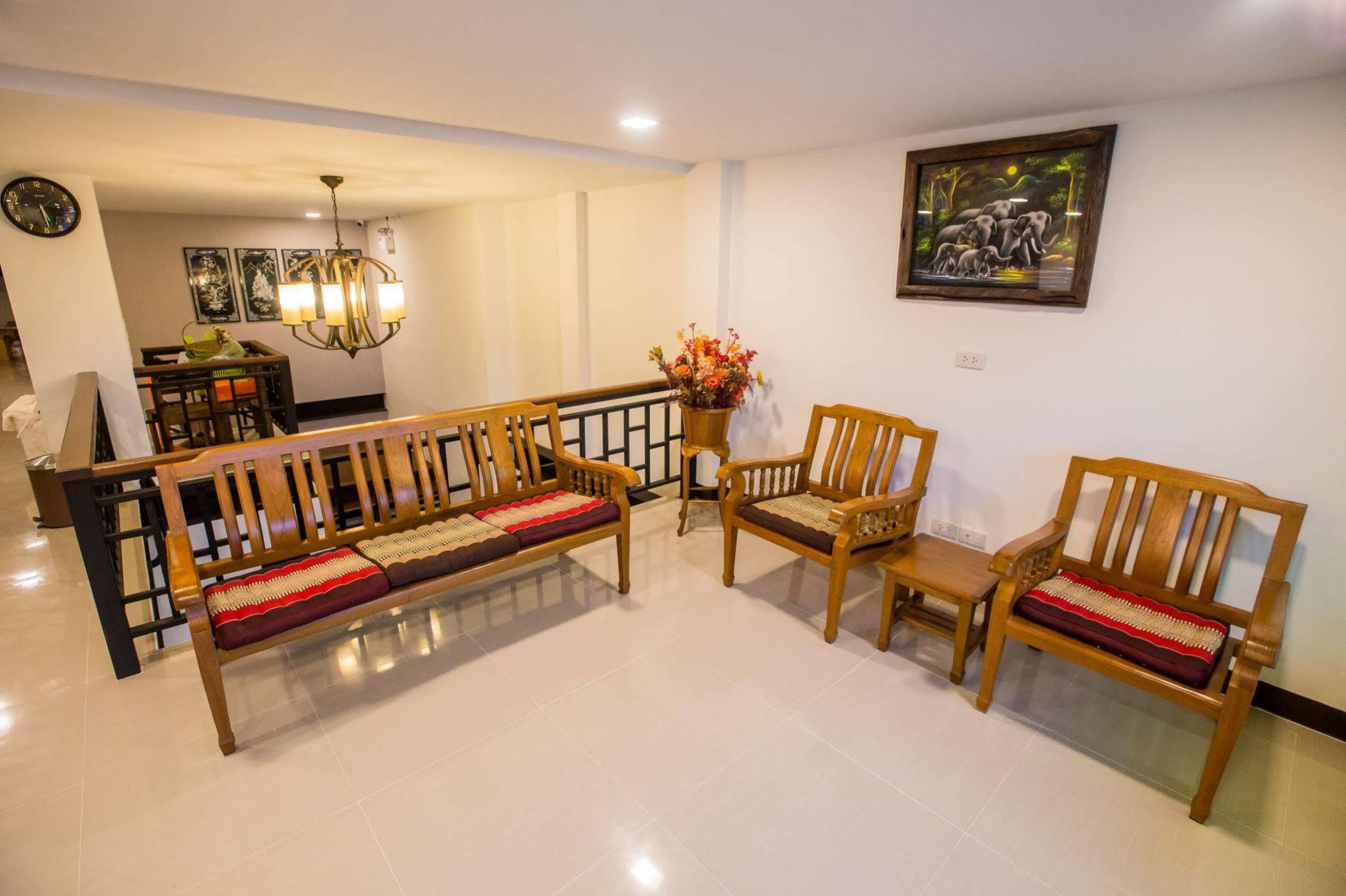C Hotel Boutique And Comfort Chiang Mai Buitenkant foto
